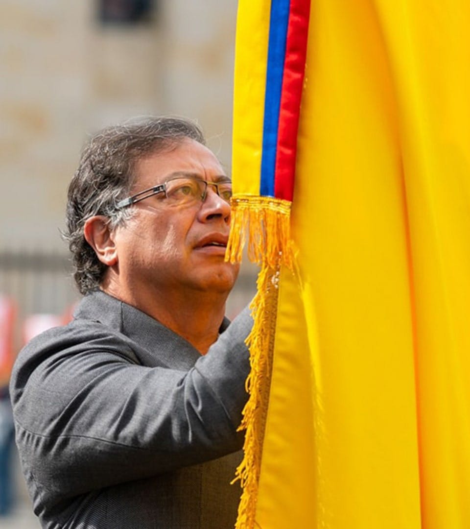 La tercera es la vencida: Petro y el triunfo de la izquierda en Colombia