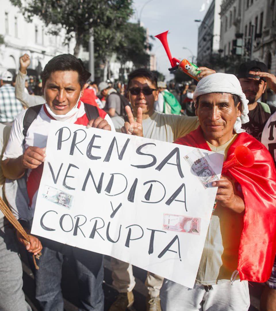 Los medios frente al conflicto político y la movilización